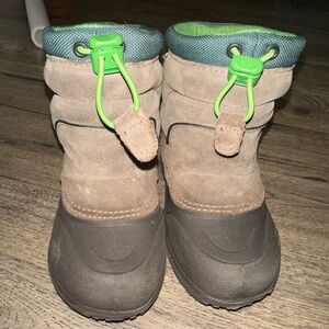 North face Powder hound slip on boots